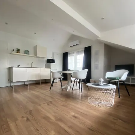 Apartma Spela , Zara Apartmán Orehova vas