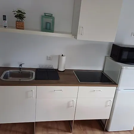 Apartma Spela , Zara *